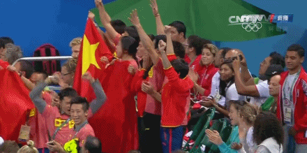 gif看巅峰:击碎金牌悬念 曹缘完美一跳太争气_16_腾讯