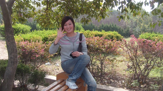 文静<em>女孩生活</em>照_西安<em>女孩</em>景甜<em>生活</em>照招牌动作