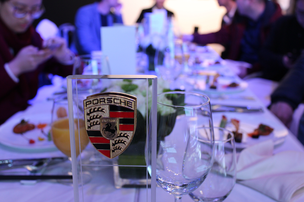 杭州西湖保时捷售后服务中心重装开业 _汽车_