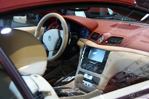  ��ɯ����GranCabrio