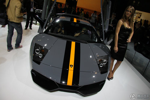 兰博基尼Murcielago LP 670-4 SuperVeloce