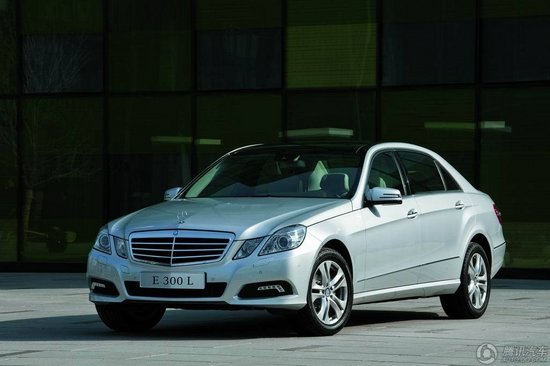 2010YE300Lr ٷYψD