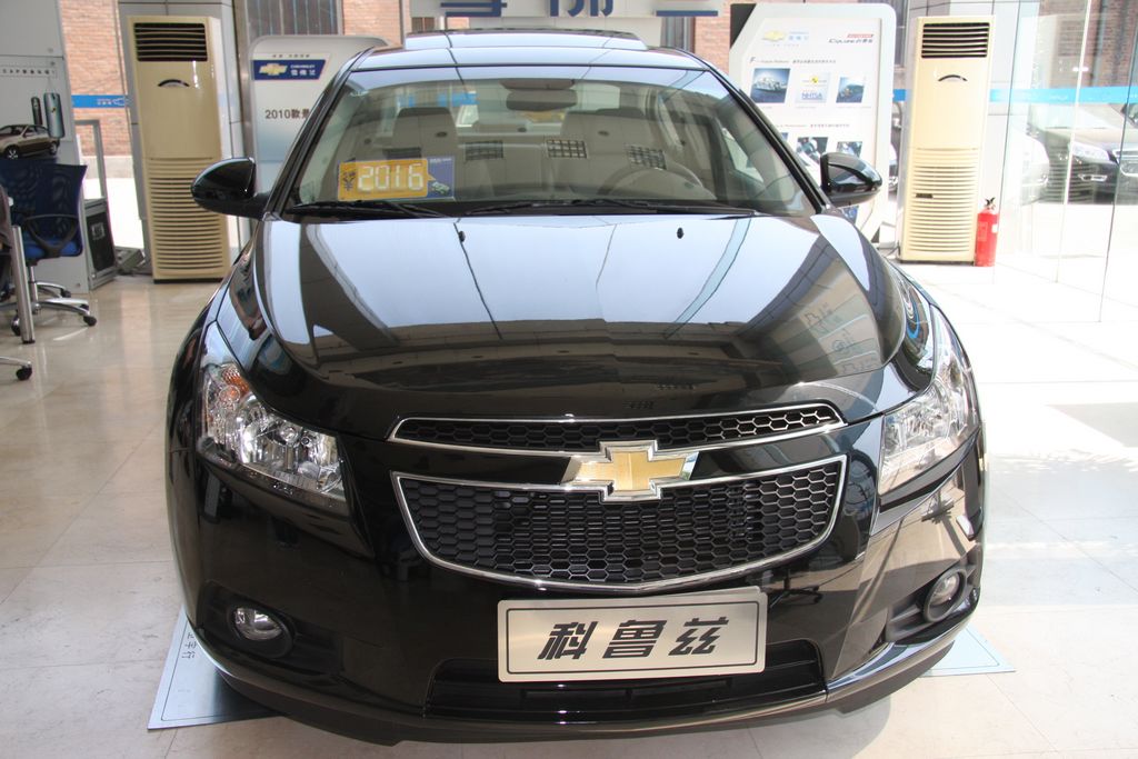 2011款 科鲁兹1.8 sx at 到店实拍