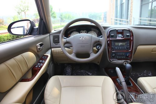 2009款 现代moInca名驭2.0 GL手动豪华型 到店实拍