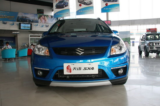 2010款 铃木天语 SX4两厢1.6 MT冠军限量版