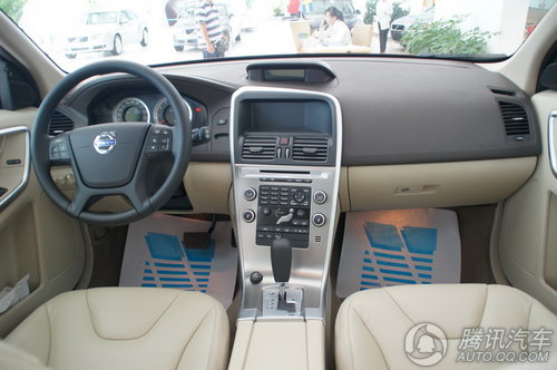 2010款 沃尔沃XC603.0 T6 AWD智尊版 到店实拍