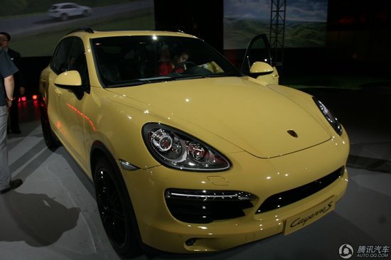 2011 ʱ Cayenne S ʵ