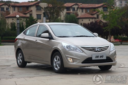2010�� �ִ�VERNA���� �Լ�ͼƬ