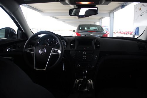 2011 ¾(Buick Regal) Լʵ