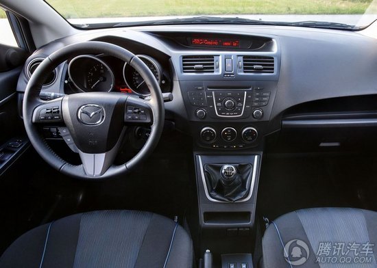 2011 Դ5 ͼ