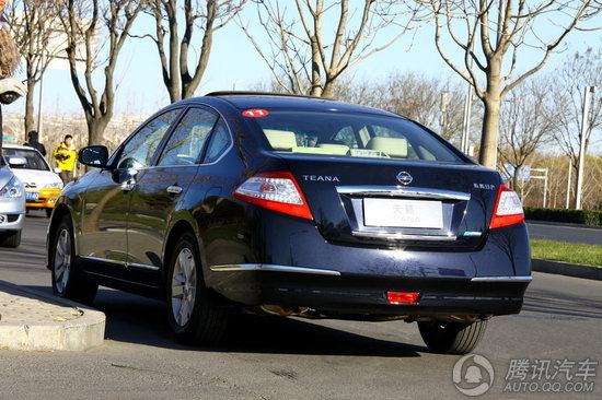 2011  Լʵ