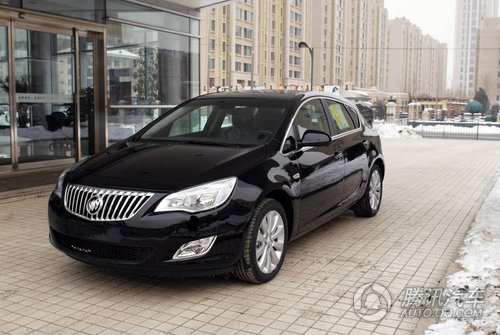 2010款英朗XT 1.8L手自一体豪华版 到店实拍