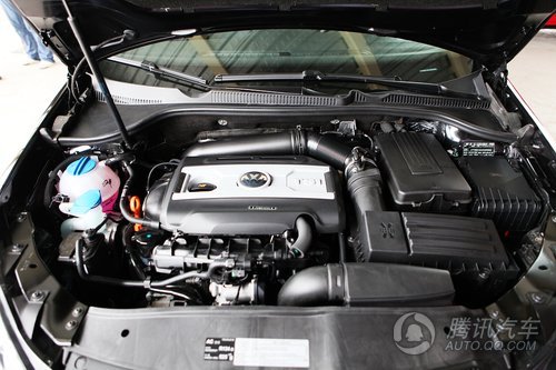 2010款 高尔夫GTI 2.0T 6速DSG版 试驾实拍图