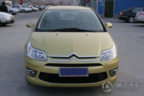 世嘉 2.0L 自动时尚型 实拍图