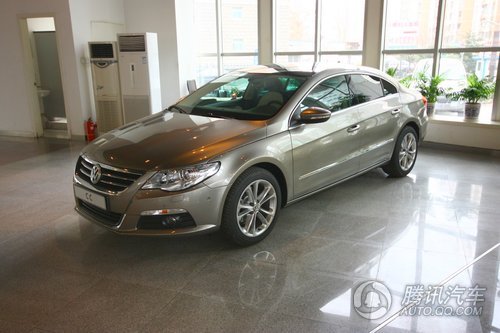 2010款 大众CC 2.0TSI豪华型 实拍