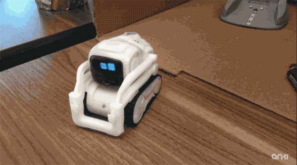 Anki Cozmo堪称最酷机器人玩具 居然用到了AI技术