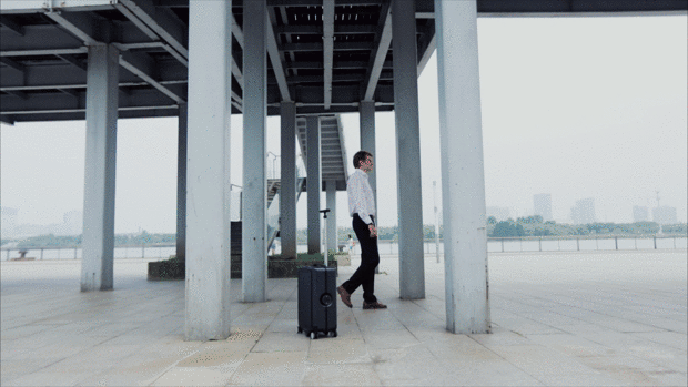 r1已经开始在indiegogo上进行众筹,众筹价格为429美元(约合人民币2865