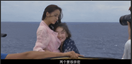 佟丽娅周冬雨演女女恋,除了挑眉相拥还有床戏