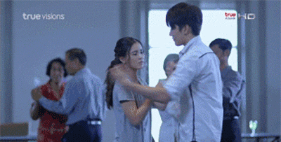 看不够的剧,只为舔屏这位小鲜肉的颜!