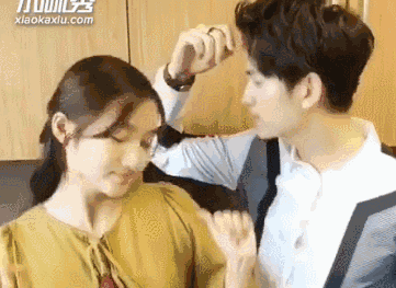 柳岩也跳神曲 你见过这么