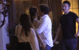 公开恋情,还借用了《这个杀手不太冷》里面的经典台词——