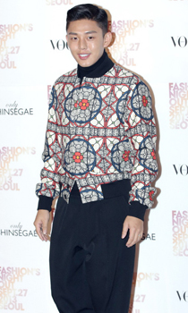 最佳穿衣榜中国篇:大满贯影后章子怡 时髦十年