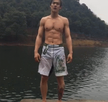 你觉得不够man的鲜肉们个个都是肌肉男,你还好意思在家葛优瘫!