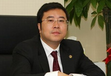 万达百货总经理丁遥