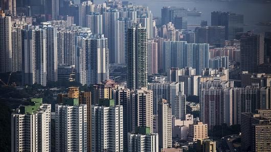 香港房地产交投低迷 6月注册楼宇买卖同比跌三
