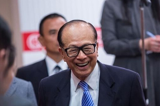 长和(00001)旗下3意大利若与Wind合并成功 将