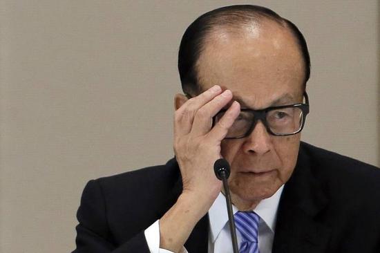 长和(00001)与 Wind 母企拟出售电讯资产 望当