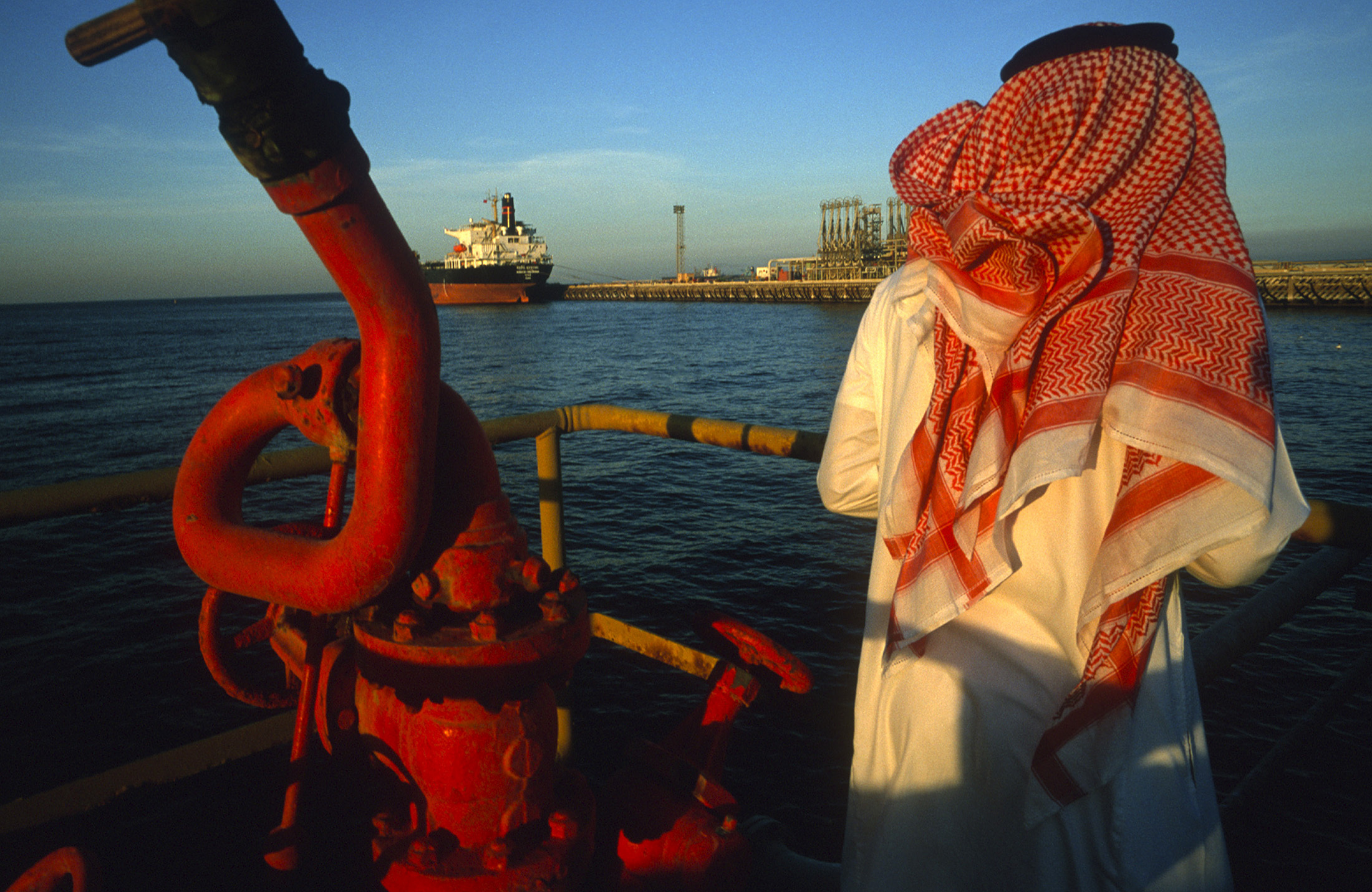 在巨额赤字面前 沙特终于还是选择了更高的油价_证券_腾讯网
