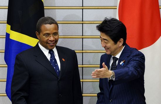 日本加速进军非洲 拟投资300亿美元
