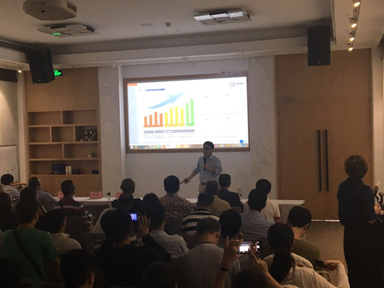 智说|熊猫绿能(00686)董事长李原:投资光伏就是