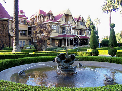 《时代》杂志惊爆世界诡异离奇鬼屋 恐怖至极