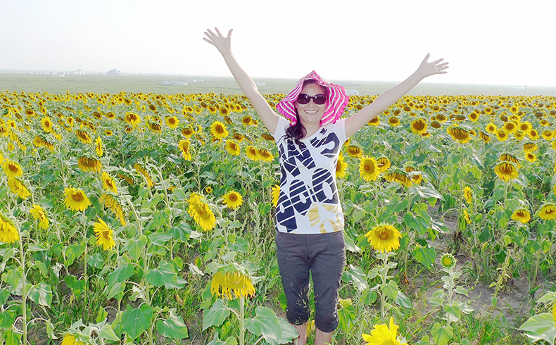 登封市崇高路小学韩晓娟老师_2014微笑服务