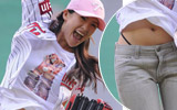女星玩棒球也性感章子怡走光