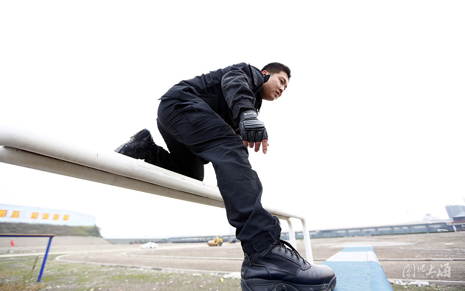 这么近 那么远 特警狙击手大潘 图说上海 腾讯·