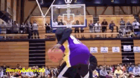 什么叫老流氓?退役乔丹单挑公牛球员教做人!