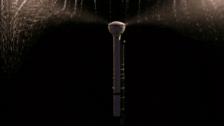 中国发明家设计“隐形雨伞”