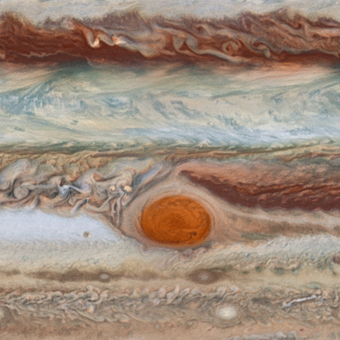 伴随着木星大红斑逐渐缩小,它的颜色变得更加单调,失去一些