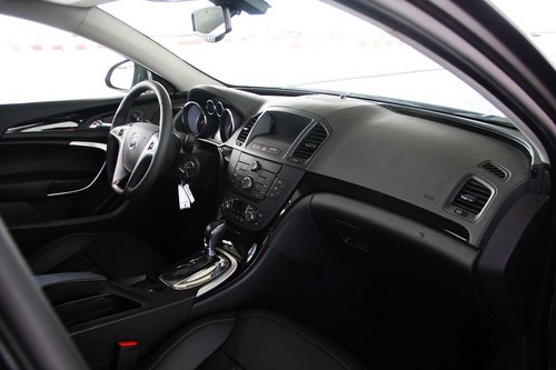 2011款 北美版别克新君威(Buick Regal) 试驾实拍