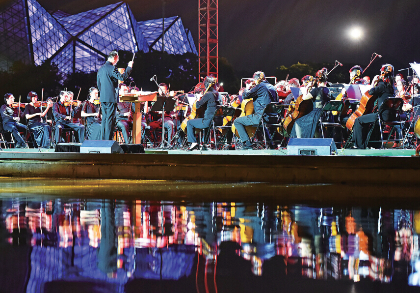 首届水上音乐节成功举办,本届更所让人期待哦!